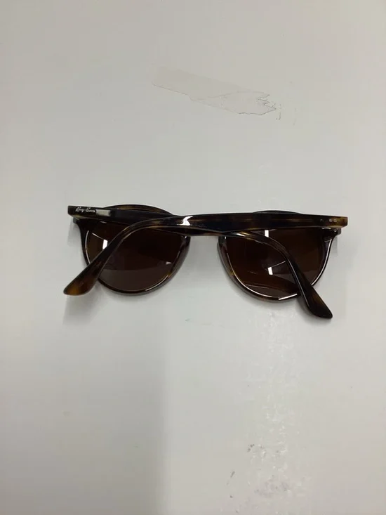 Ray-Ban Unisex Sunglasses RB2180 - Picture 4 of 4